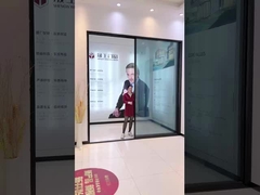 در ورودی بزرگ