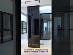 درب کشویی خاکستری با 6 کرکره