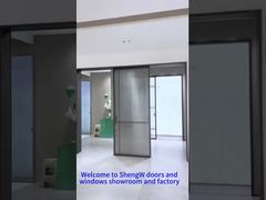 سه تا درب کشویی بسیار باریک